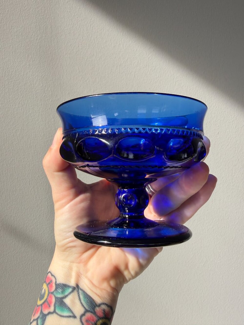 3/$30 🌟 2 Set 1960s Indiana Glass Cobalt Blue Glass Desert Dishes - Picture 2 of 7